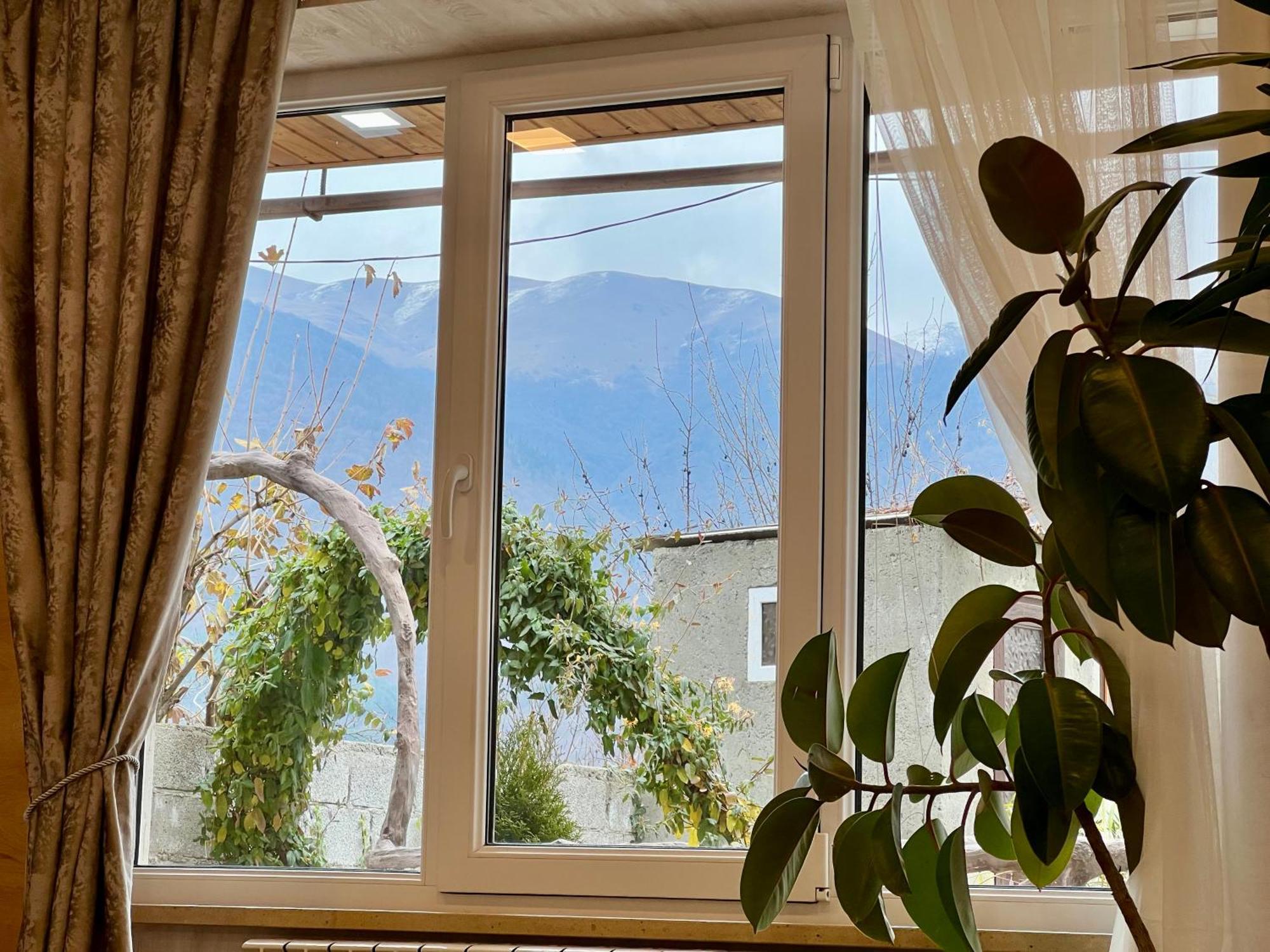 Green Park Guest House Dilijan Exterior foto